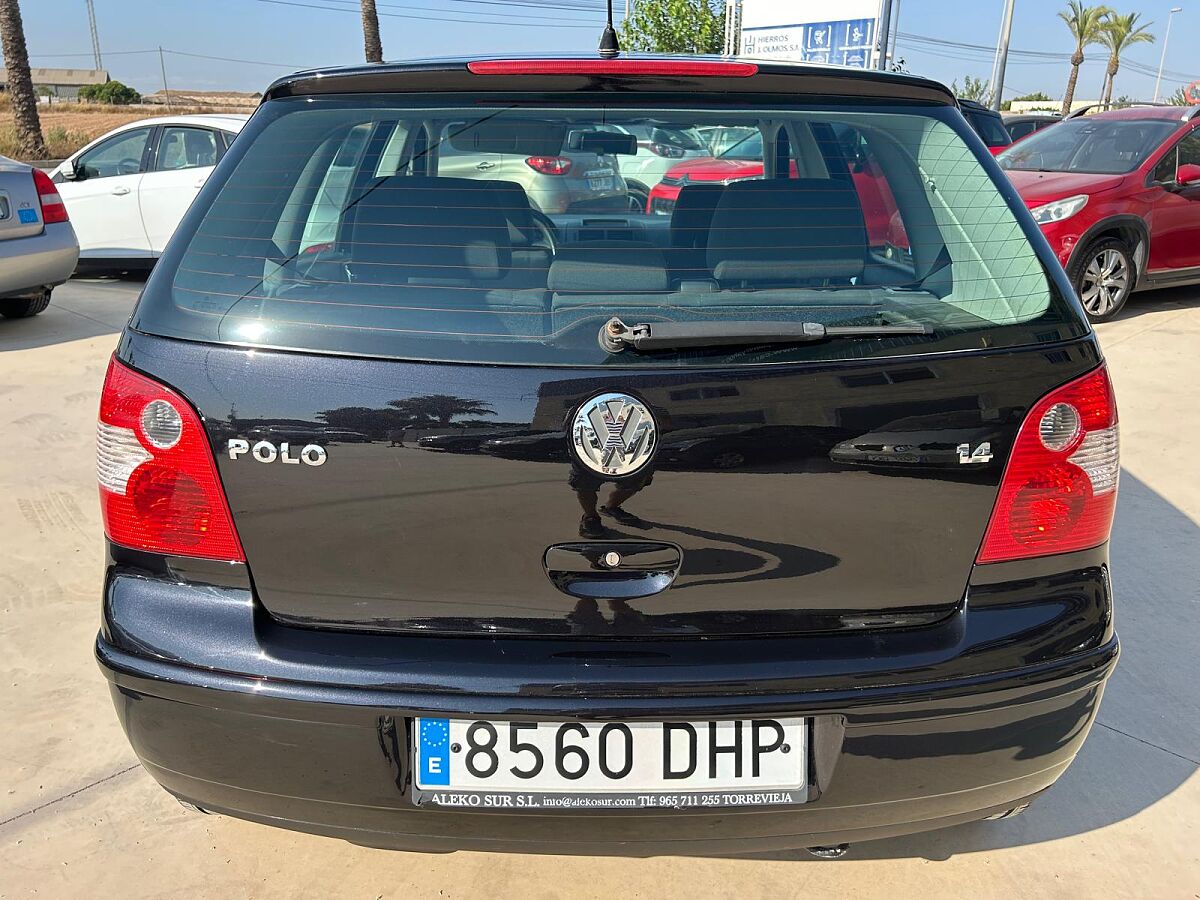 VOLKSWAGEN POLO ADVANCE 1,4 AUTO SPANISH LHD IN SPAIN 125000 MILES SUPERB 2005